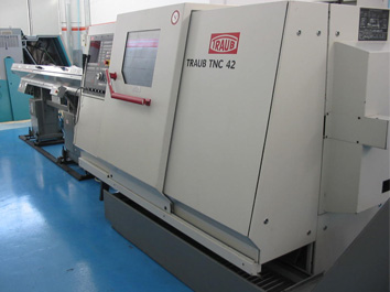 TRAUB TNC42 - Tornio Cnc bimandrino e bitorretta